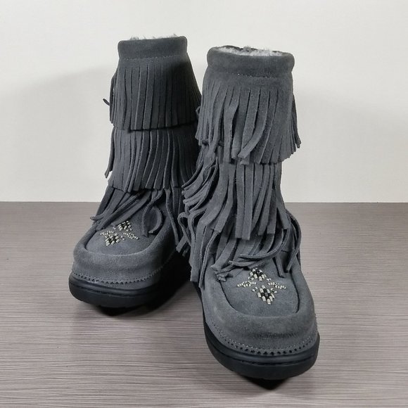 Manitobah Mukluks Buffalo Dancer Tall Boot, Gray Suede, Youth Size 3 (Ages 6-8) - Picture 4 of 14